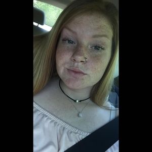 Meet your Posher, Nikki